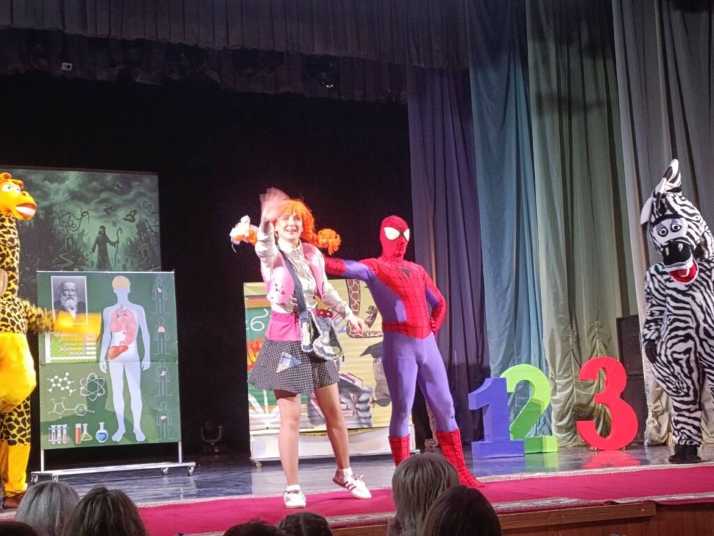 photo_5375544560911590014_y